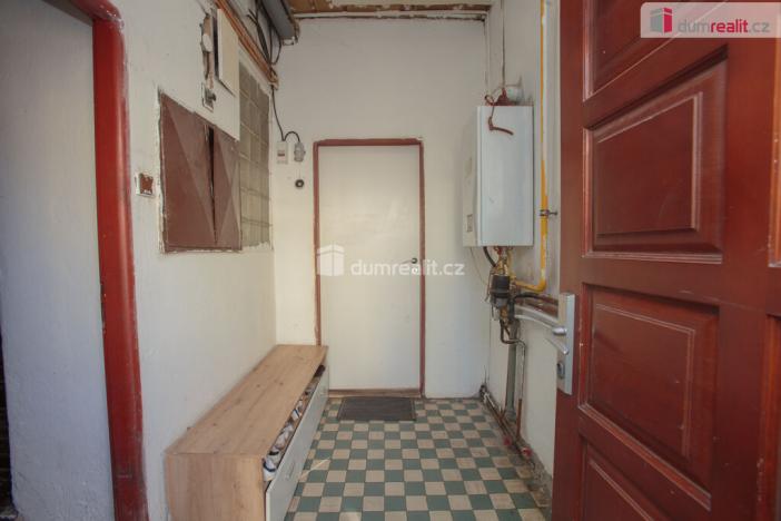 Prodej činžovního domu, Králův Dvůr, 5. května, 360 m2