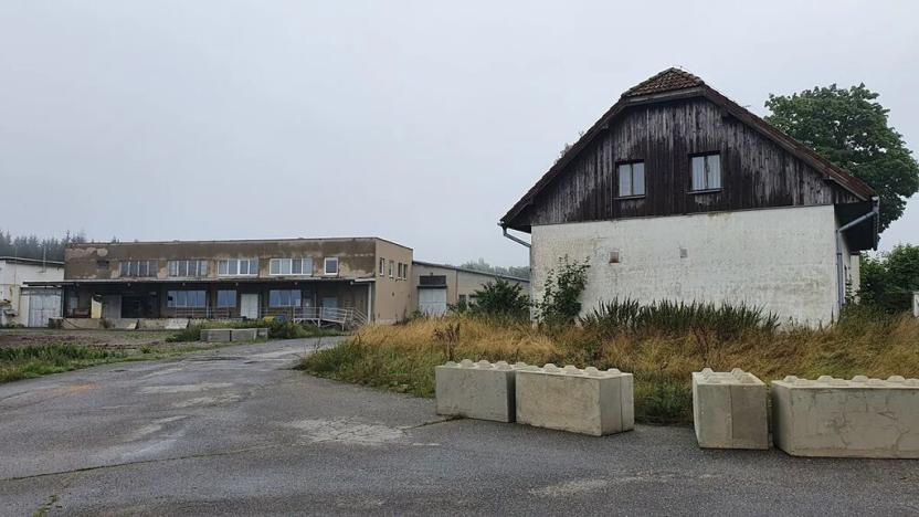 Dražba výrobních prostor, Nížkov, 7316 m2