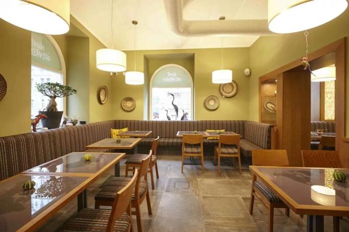 Pronájem restaurace, Praha - Nové Město, Legerova, 230 m2