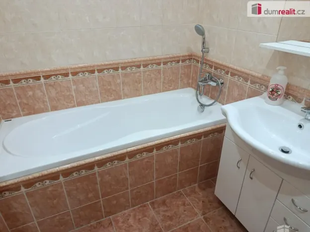 Pronájem bytu 3+kk, Praha - Letňany, Nepomuckých, 65 m2