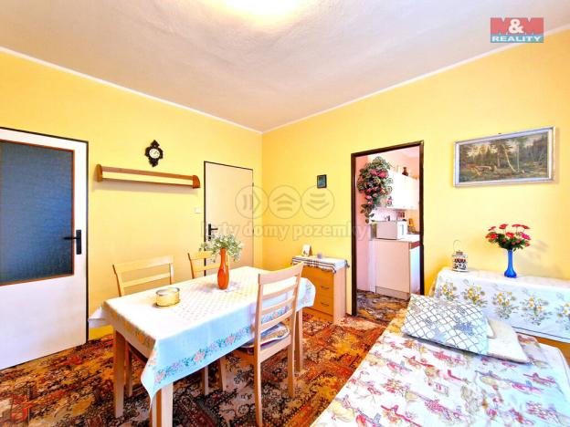 Prodej bytu 4+1, Krnov - Pod Cvilínem, SPC H, 75 m2