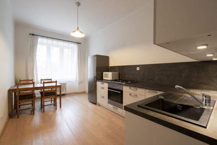 Pronájem bytu 1+1, Praha, Nad Primaskou, 48 m2
