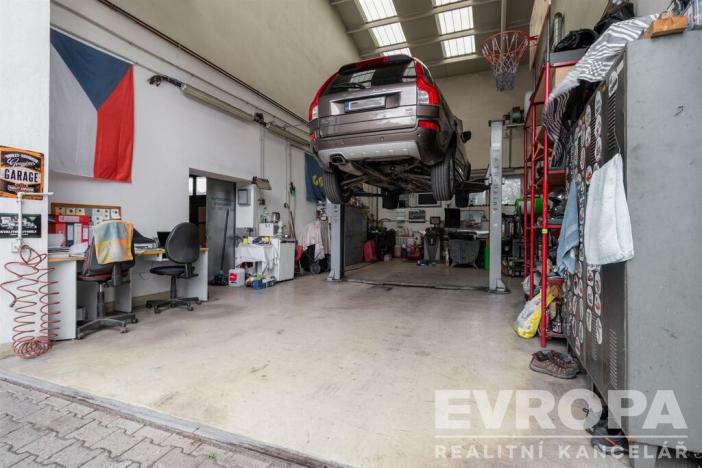 Prodej komerčního pozemku, Statenice, okres praha-západ, Kralupská, 3193 m2