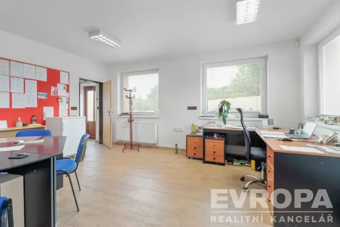 Prodej komerčního pozemku, Statenice, okres praha-západ, Kralupská, 3193 m2