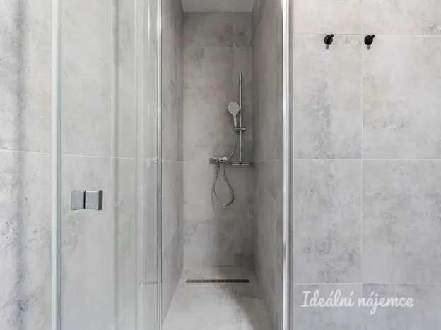 Pronájem bytu 2+kk, Praha - Kyje, Za černým mostem, 58 m2