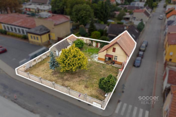 Prodej pozemku pro bydlení, Jirny, Alšova, 663 m2