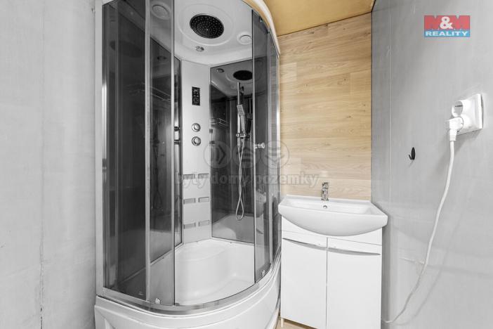 Prodej bytu 3+1, Děčín - Děčín IX-Bynov, Pod Vrchem, 78 m2