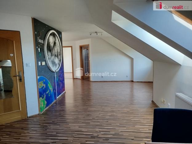 Prodej bytu 3+kk, Klášterec nad Ohří - Miřetice u Klášterce nad Ohří, Boženy Němcové, 89 m2