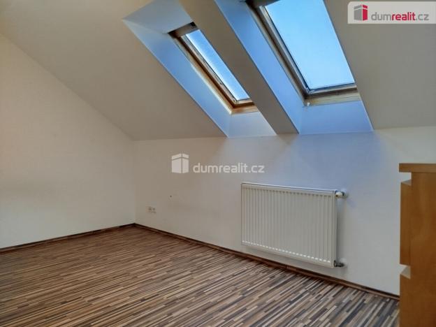 Prodej bytu 3+kk, Klášterec nad Ohří - Miřetice u Klášterce nad Ohří, Boženy Němcové, 89 m2