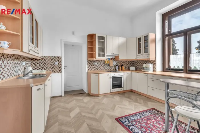 Prodej bytu 3+1, Chlumec nad Cidlinou - Chlumec nad Cidlinou IV, Smetanova, 98 m2