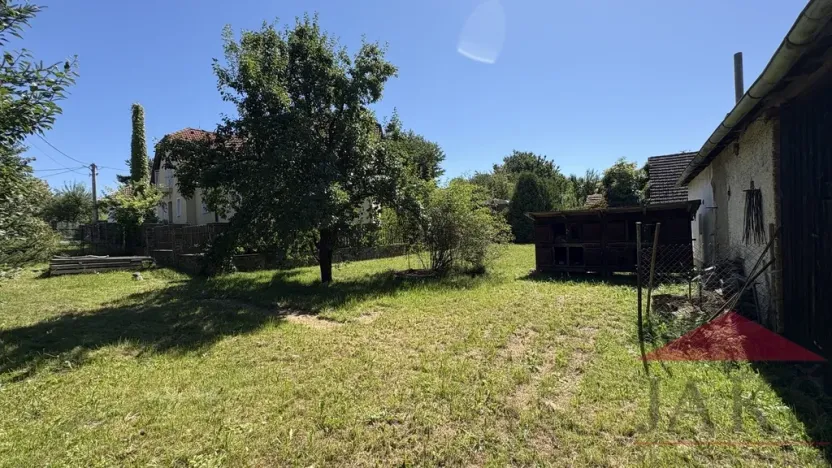 Prodej podílu 3/4 rodinného domu, Žihobce, 85 m2