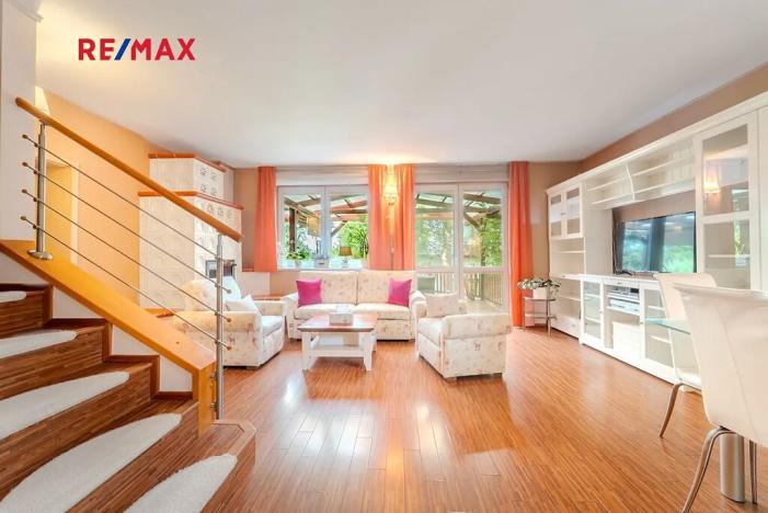 Prodej rodinného domu, Bašť, Mratínská, 199 m2