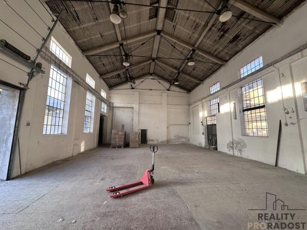 Pronájem skladu, Blansko, 273 m2
