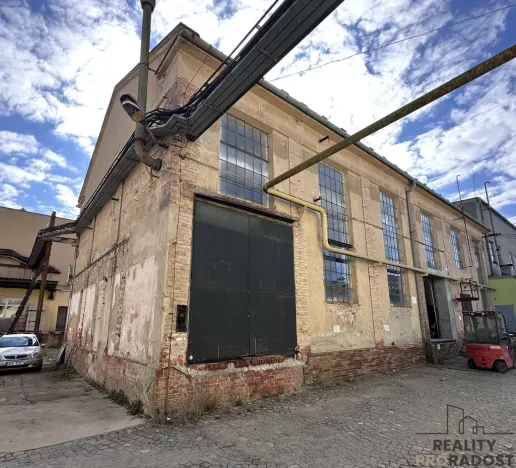 Pronájem skladu, Blansko, 273 m2