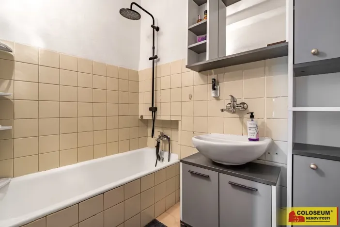 Prodej rodinného domu, Kojátky, 187 m2