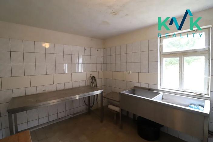Prodej zemědělského objektu, Toužim, 810 m2