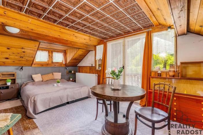 Prodej rodinného domu, Žďárec, 360 m2