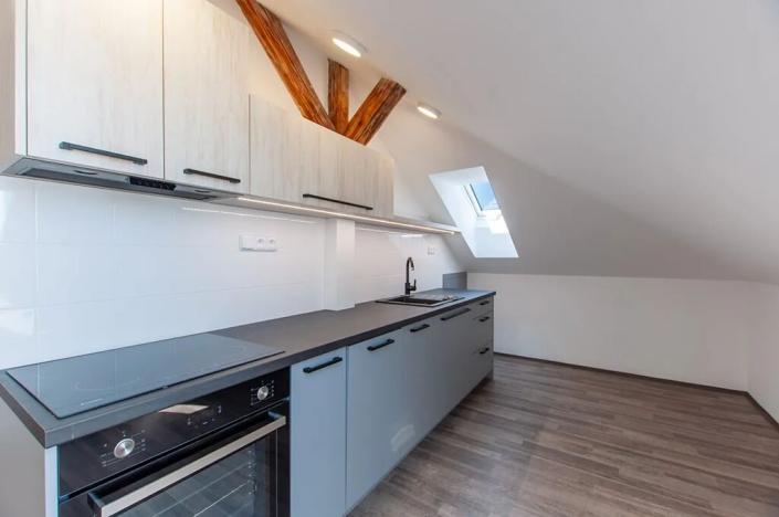 Prodej bytu 2+1, Úpice, Na Veselce, 34 m2