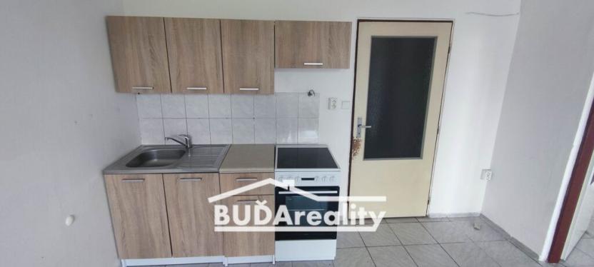 Prodej bytu 2+kk, Otrokovice, J. Jabůrkové, 58 m2