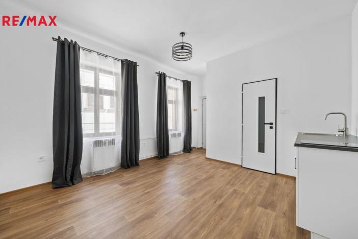 Prodej činžovního domu, Úpice, Dr. E. Beneše, 84 m2