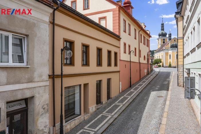 Prodej činžovního domu, Úpice, Dr. E. Beneše, 84 m2