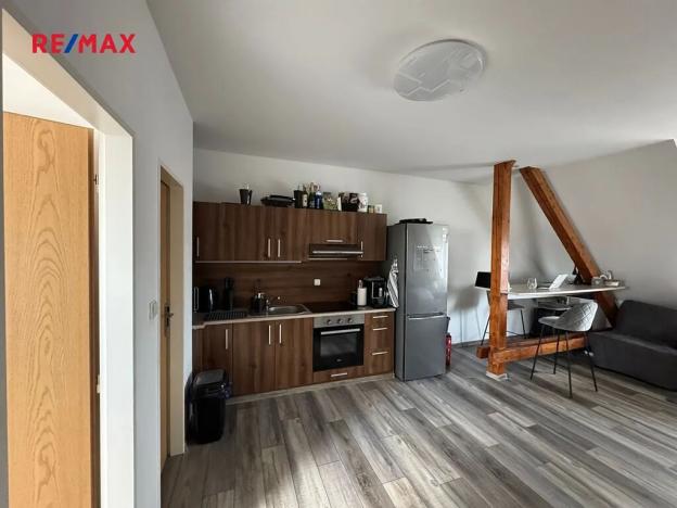 Pronájem bytu 1+kk, Český Těšín, Husova, 42 m2