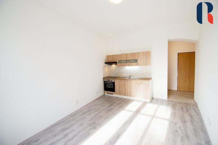 Pronájem bytu 2+kk, Praha - Libeň, Davídkova, 38 m2