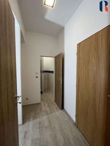 Pronájem bytu 2+kk, Praha - Libeň, Davídkova, 38 m2