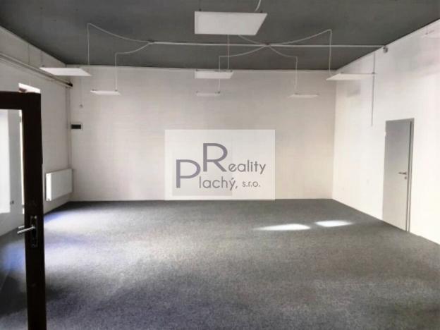 Pronájem obchodního prostoru, Znojmo, 90 m2