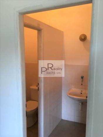 Pronájem obchodního prostoru, Znojmo, 90 m2