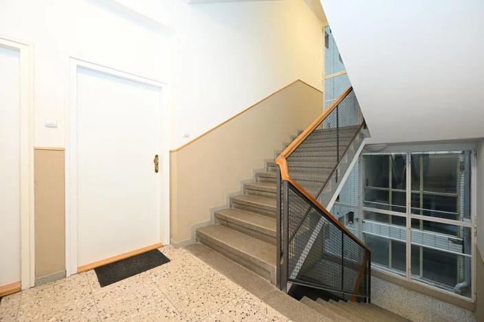 Pronájem bytu 1+kk, Praha - Nusle, Čiklova, 30 m2