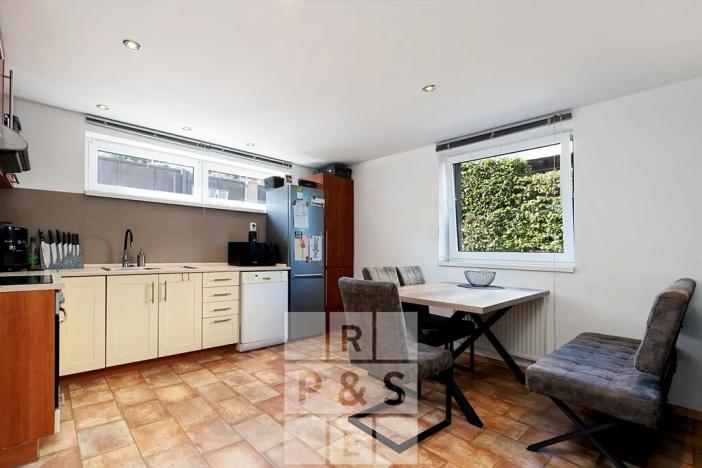 Prodej vícegeneračního domu, Praha - Štěrboholy, Pod areálem, 333 m2