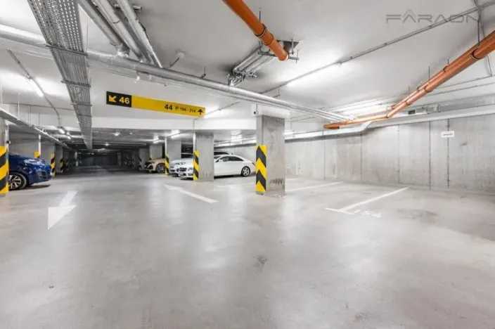 Prodej bytu 4+kk, Praha - Žižkov, Jeseniova, 125 m2