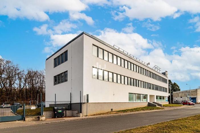 Pronájem kanceláře, Praha - Braník, Nad lesním divadlem, 135 m2