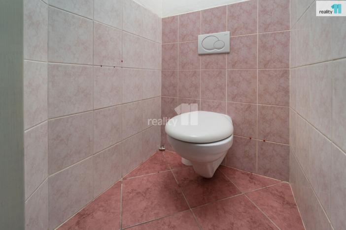 Prodej činžovního domu, Zlín - Louky, Růžová, 600 m2