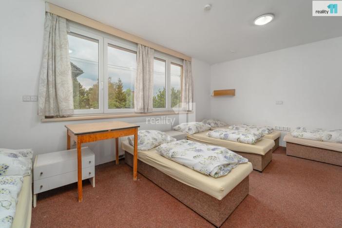 Prodej činžovního domu, Zlín - Louky, Růžová, 600 m2