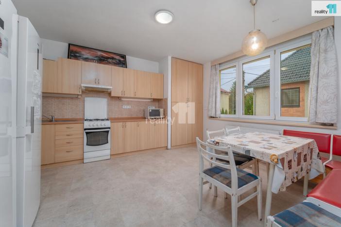 Prodej činžovního domu, Zlín - Louky, Růžová, 600 m2