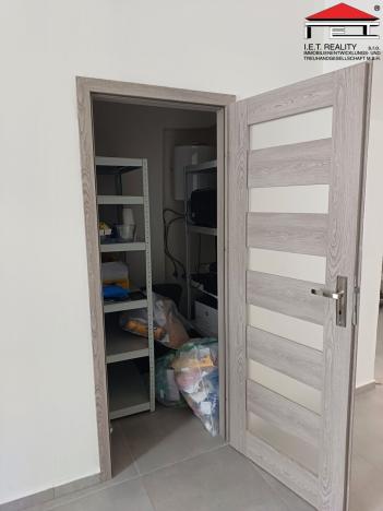 Pronájem obchodního prostoru, Frýdek-Místek, U Staré pošty, 55 m2