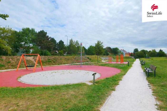 Prodej rodinného domu, Jaroměř, nám. Československé armády, 217 m2