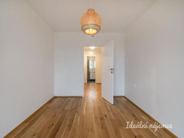 Pronájem bytu 2+kk, Praha - Smíchov, Holečkova, 60 m2