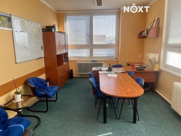 Pronájem kanceláře, Tábor, Skálova, 700 m2