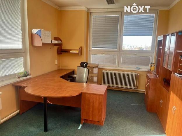 Pronájem kanceláře, Tábor, Skálova, 700 m2