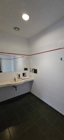 Pronájem kanceláře, Nupaky, okres praha-východ, 322 m2