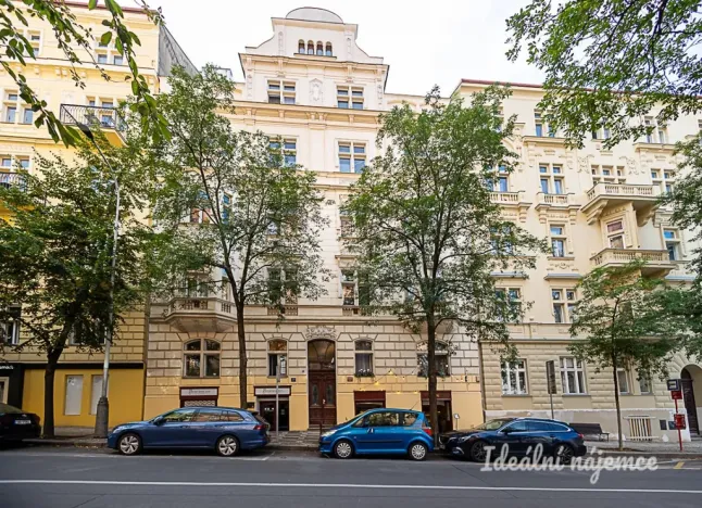 Pronájem bytu 2+1, Praha - Vinohrady, Slavíkova, 77 m2