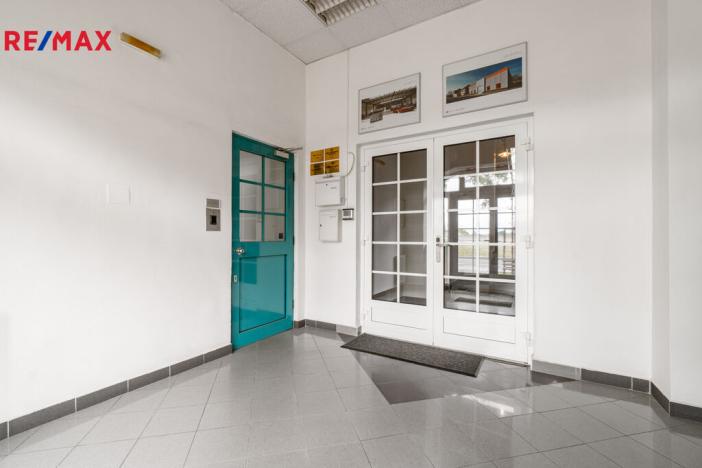 Pronájem kanceláře, Praha - Nusle, Hvězdova, 82 m2