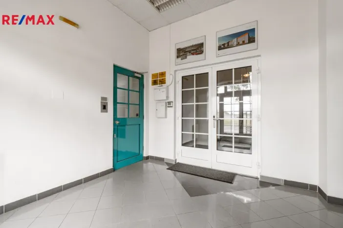 Pronájem kanceláře, Praha - Nusle, Hvězdova, 82 m2