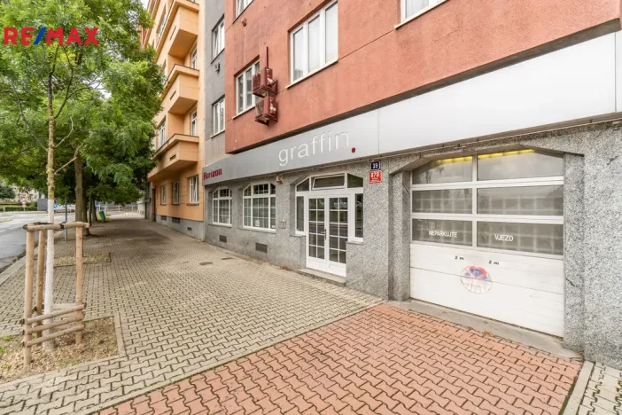 Pronájem kanceláře, Praha - Nusle, Hvězdova, 82 m2