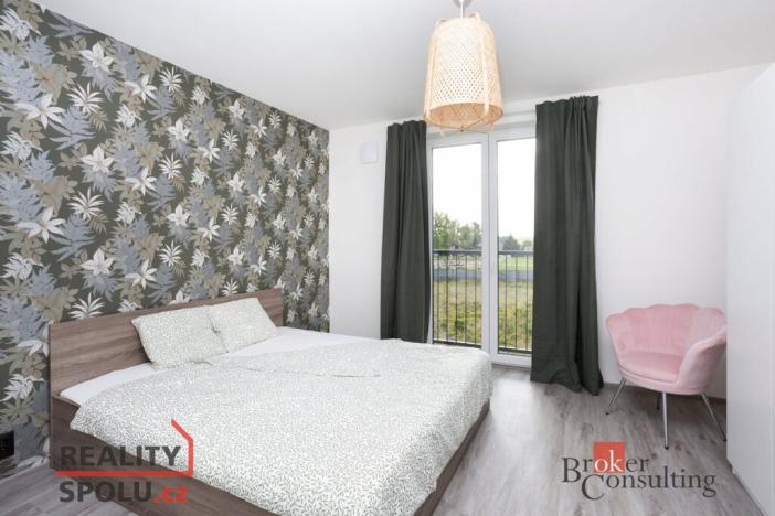 Prodej rodinného domu, Pečky - Velké Chvalovice, Za Statkem, 166 m2