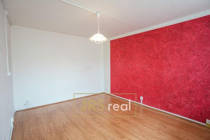 Prodej bytu 2+1, Hustopeče, U Větrolamu, 46 m2