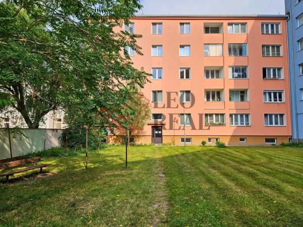 Prodej bytu 2+1, Olomouc - Hodolany, Jeremenkova, 50 m2